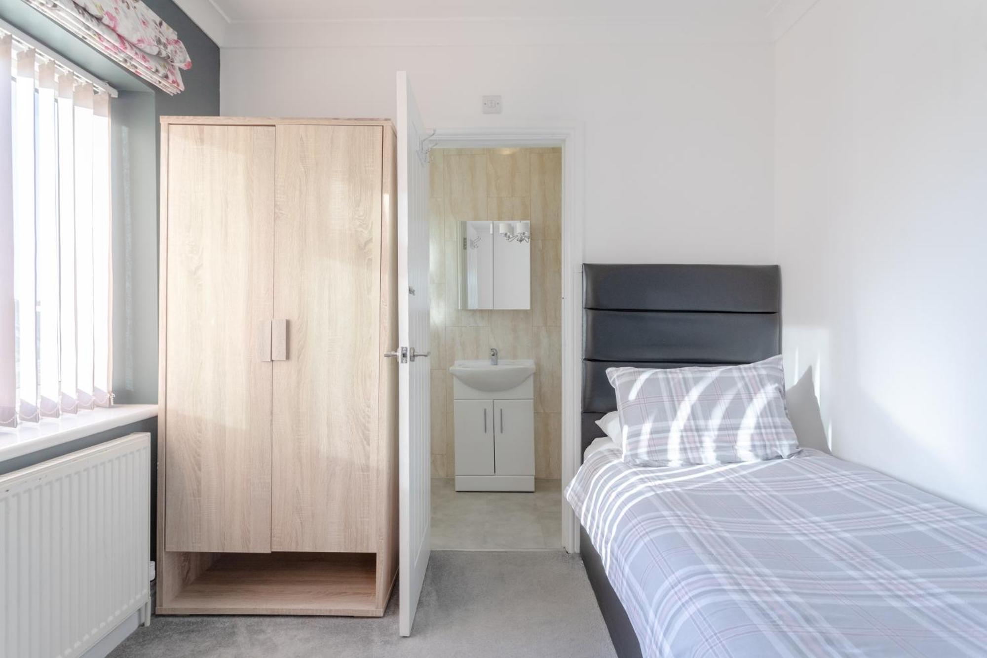Apple House Wembley Hotel Barnet Luaran gambar